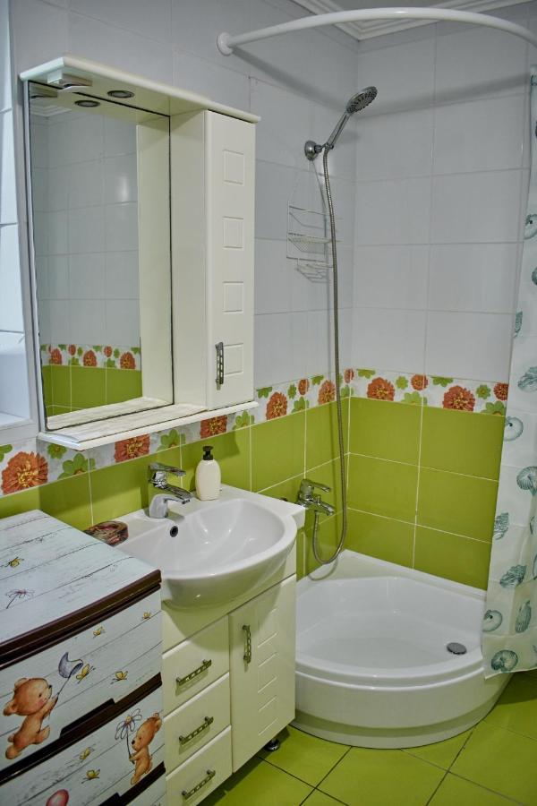 Vacation Home Lubov Kamianets-Podilskyi Exterior photo